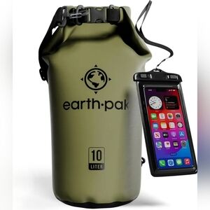 Earth Pak Waterproof Dry Bag with Phone Case Green Roll Top 10 Liter NEW